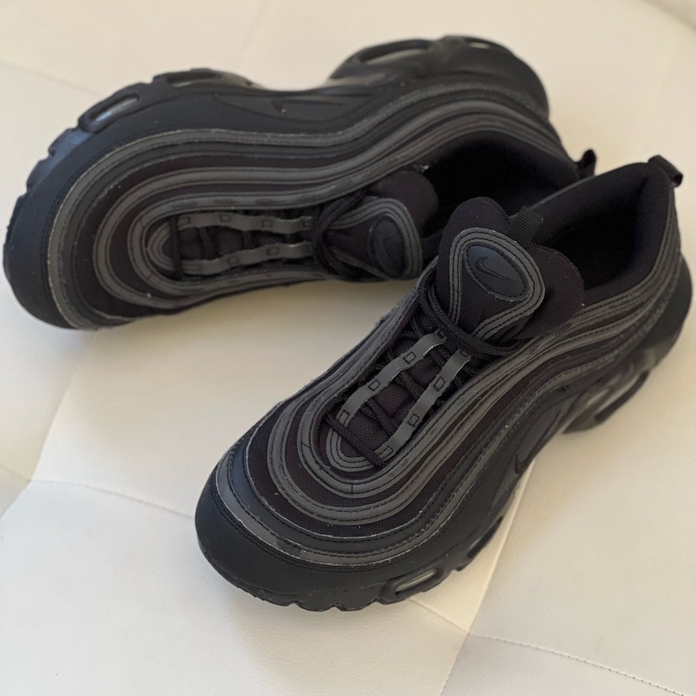Nike Air Max 97